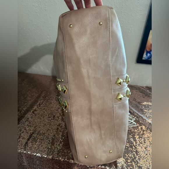 STEVE MADDEN🌟 Mauve with Gold Studs Oversized Boho Shoulder and Handle Bag - Picture 9 of 16